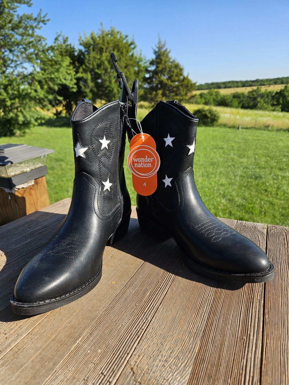 Women's Star Western Cowgirl Boots - Black w/ White Stars - Side Zip NWT